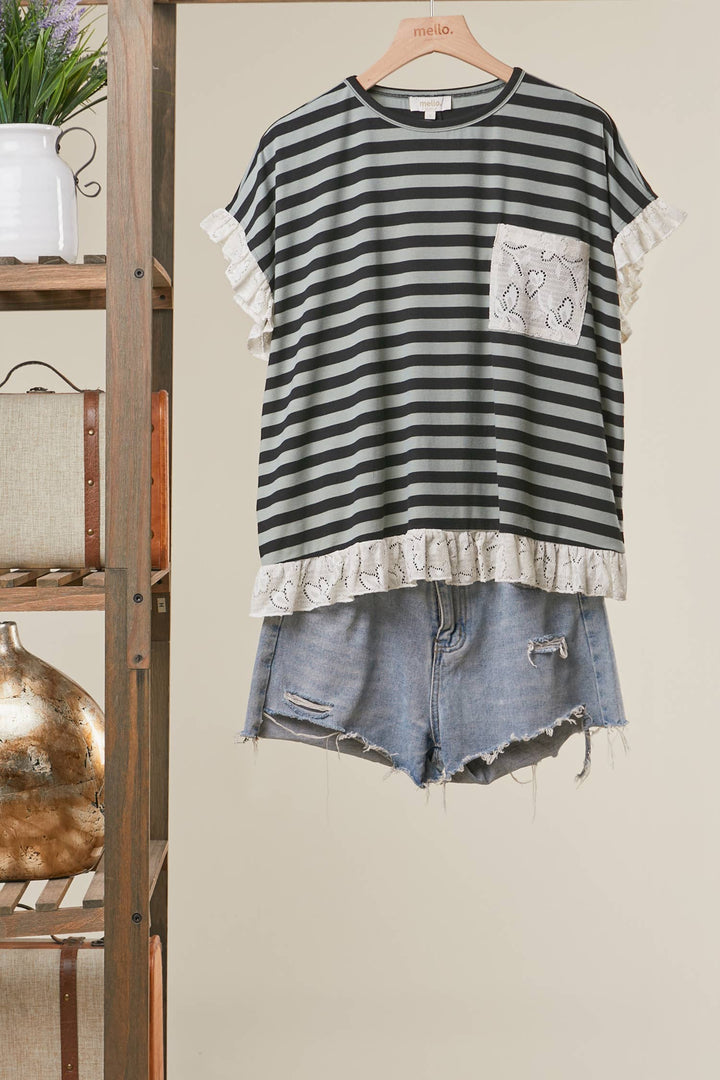 STRIPED TOP WITH LACE TRIM