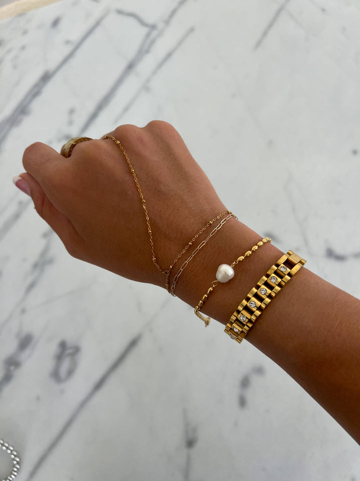 PEARL BEADED BRACELET
