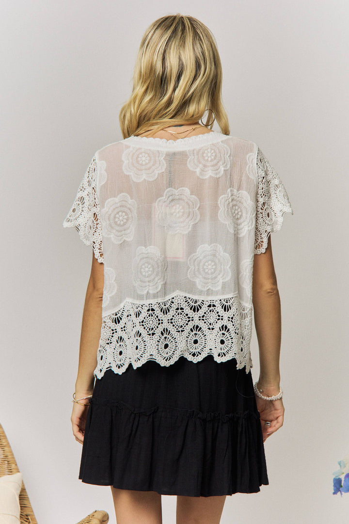LACE SLEEVE COTTON TOP- LET4268