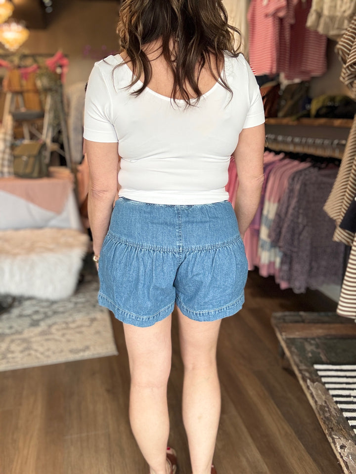 Spring Pleated Denim Shorts