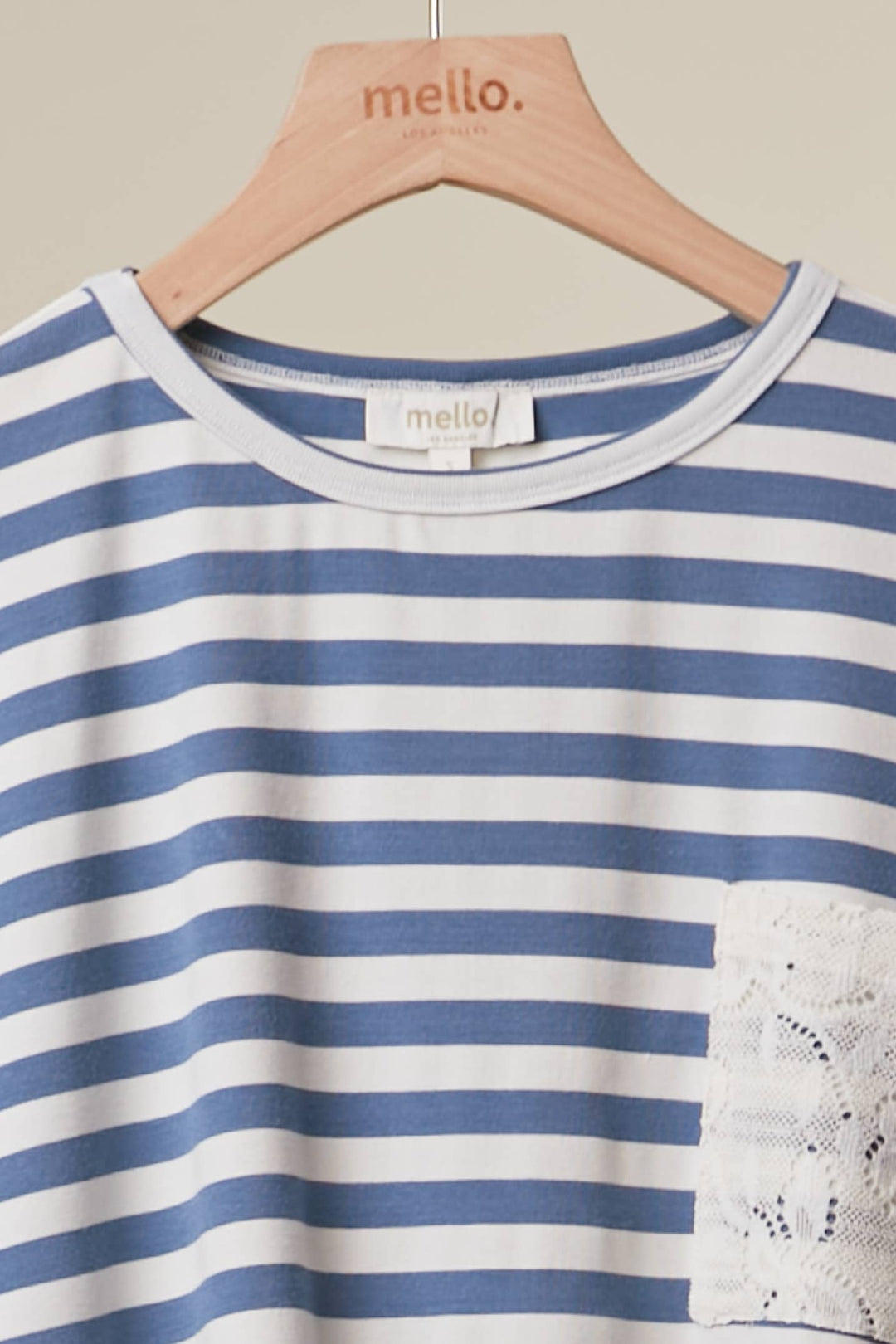 STRIPED TOP WITH LACE TRIM
