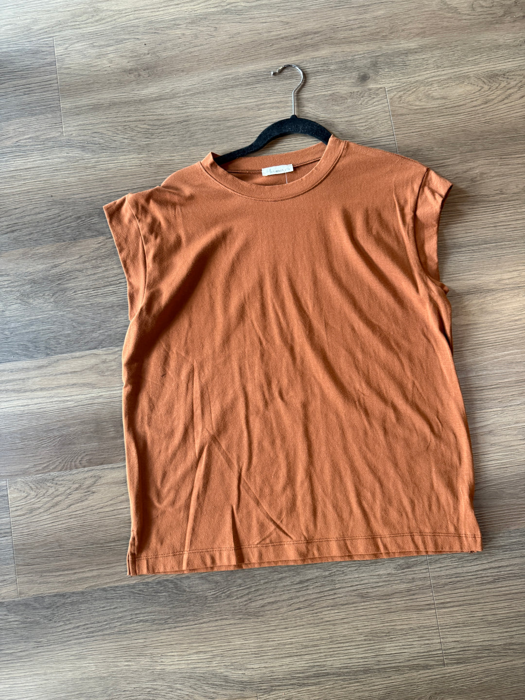 Les Amis Mystery Box Item