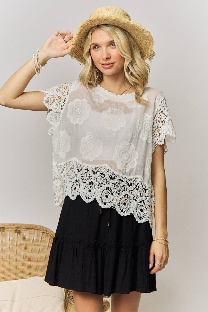 LACE SLEEVE COTTON TOP- LET4268